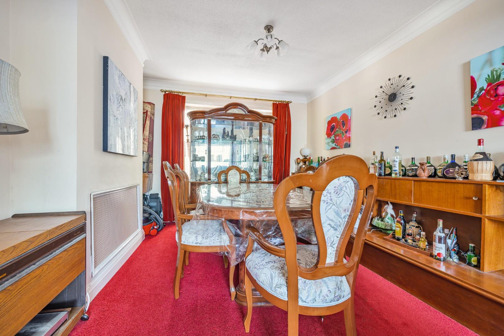 Sunnyfield, London